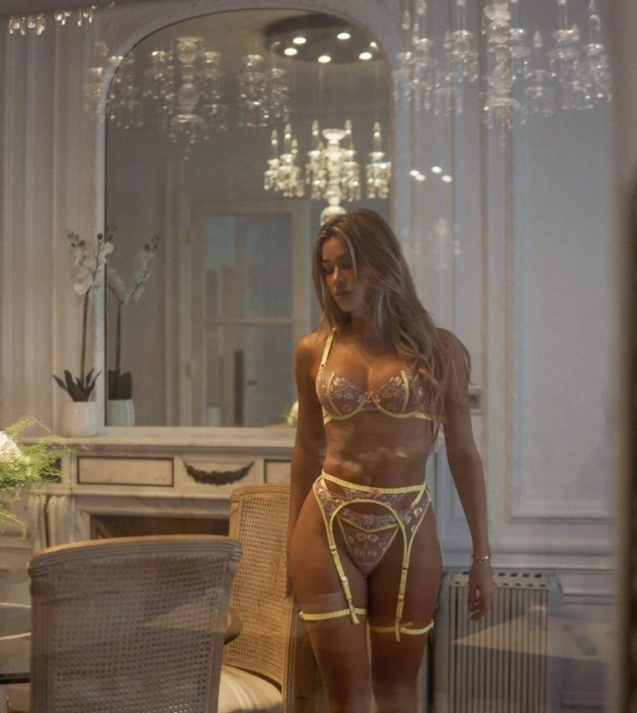 Индивидуалка Александра фото № 2 в городе Воткинск