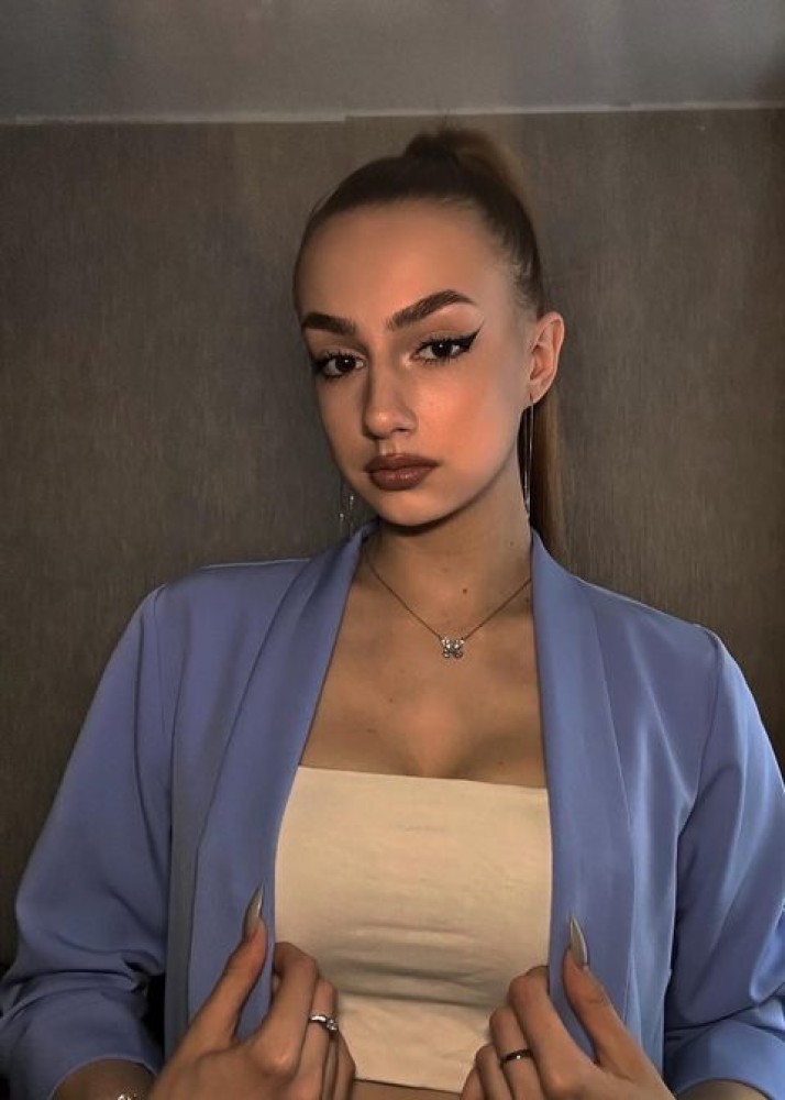 Индивидуалка Алёна фото № 2 в городе Воткинск