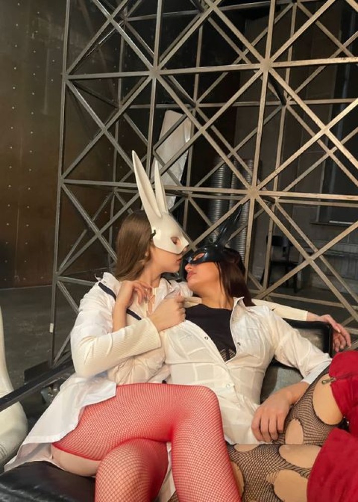 Индивидуалка Каристина главное фото в городе Воткинск 