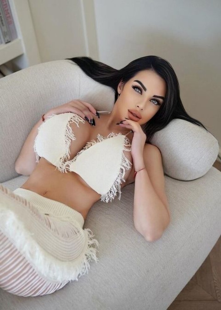 Индивидуалка Карина фото № 2 в городе Воткинск